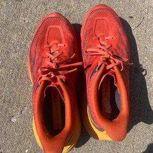 Hoka Men's Speedgoat 5 Size 10 Wide Fiesta/Radiant Yellow